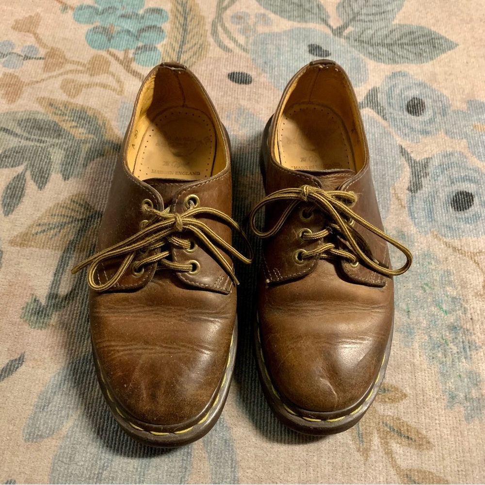 Pre-1995 MADE IN ENGLAND Vintage Dr Martens 1561